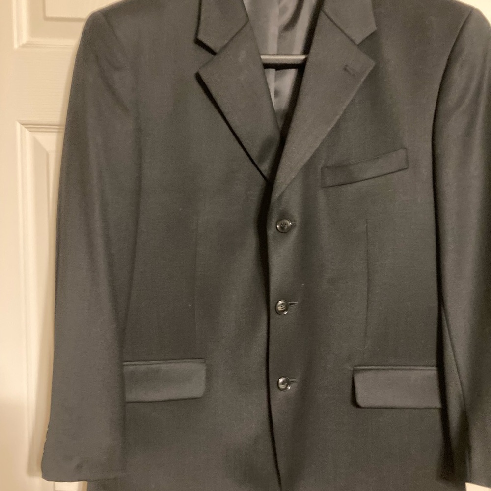 Jones New York Black suit jacket 42S - Picture 2 of 6